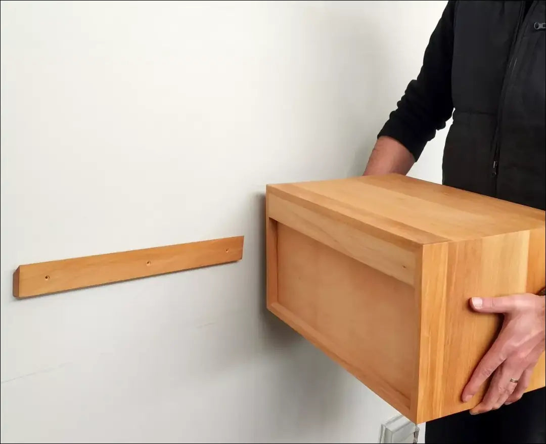 Pakabinamas naktinis staliukas GI484 - €96 Save 65% 50-100, __label:Pristatymas 1-2 d.d., color-ruda,