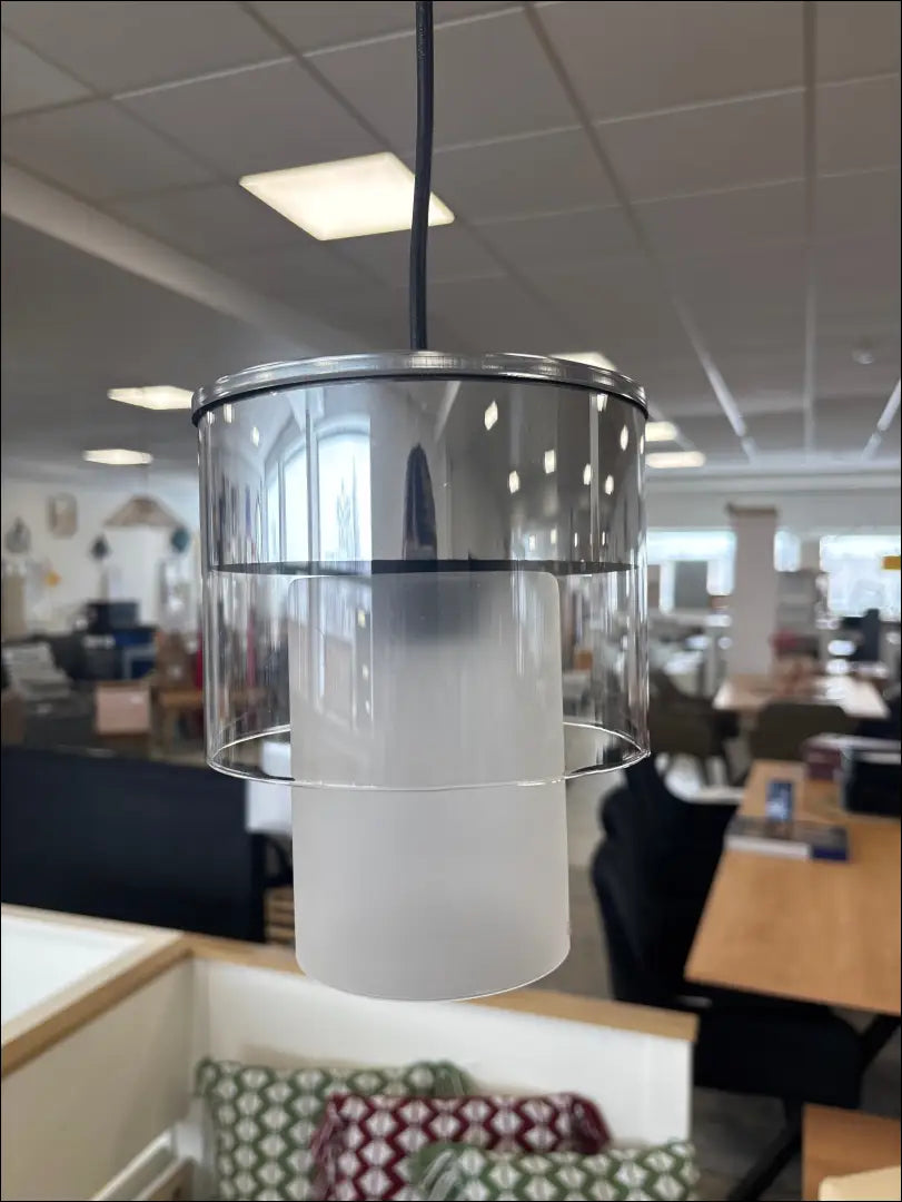 Pakabinamas šviestuvas DI11219 - €32 Save 50% 25-50, __label:Pristatymas 1-2 d.d., color-balta, color-juoda,