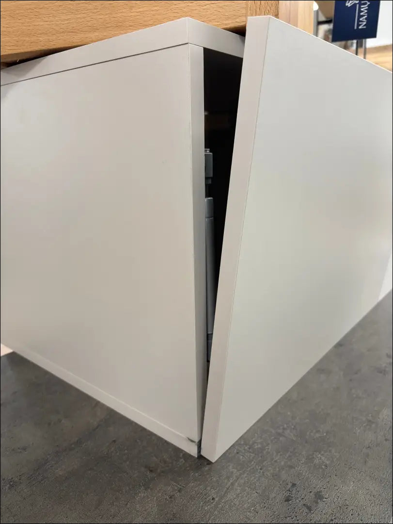 Pakabinamas TV staliukas SI1762 - €49 Save 75% 25-50, __label:Pristatymas 1-2 d.d., color-kremas, material-mediena,