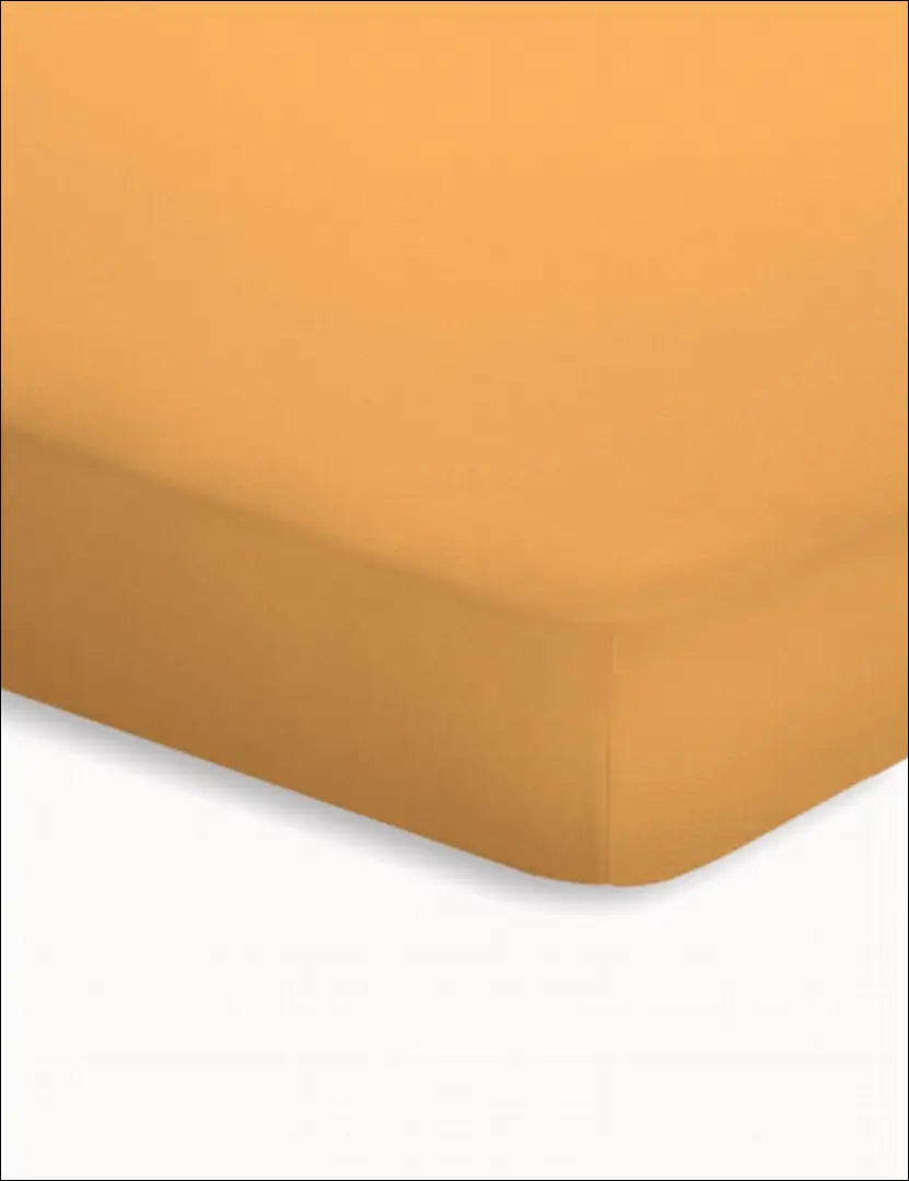 Paklodė su guma DI11862 - €14 Save 65% __label:Pristatymas 1-2 d.d., color-oranzine, material-elastanas,