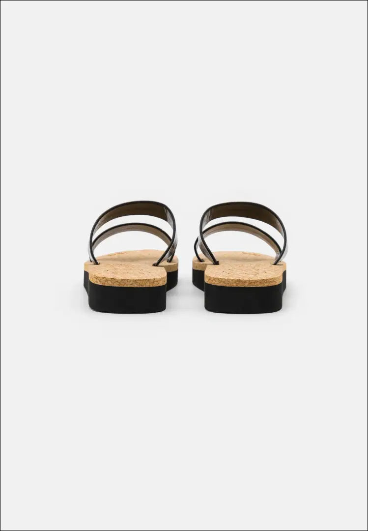 Paplūdimio šlepetės (37) DR136 - €23 Save 50% __label:Pristatymas 1-2 d.d., color-juoda, color-ruda, drabuziai,