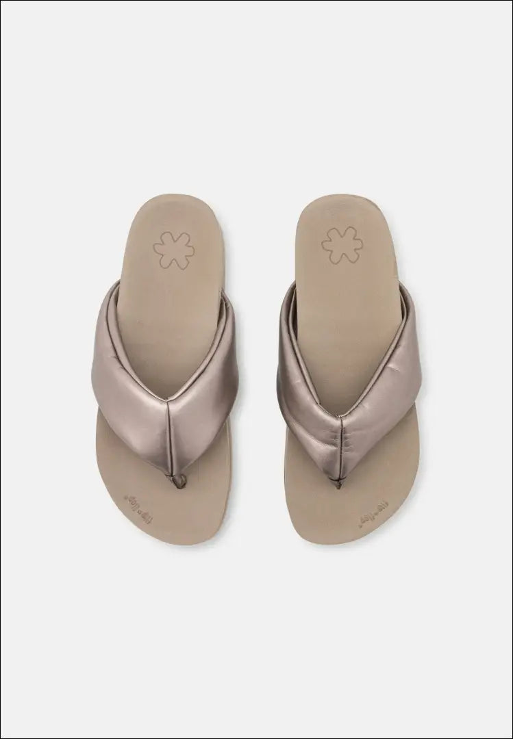 Paplūdimio šlepetės (41) DR150 - €23 Save 50% __label:Pristatymas 1-2 d.d., drabuziai, tekstile, under-25 Iki €25