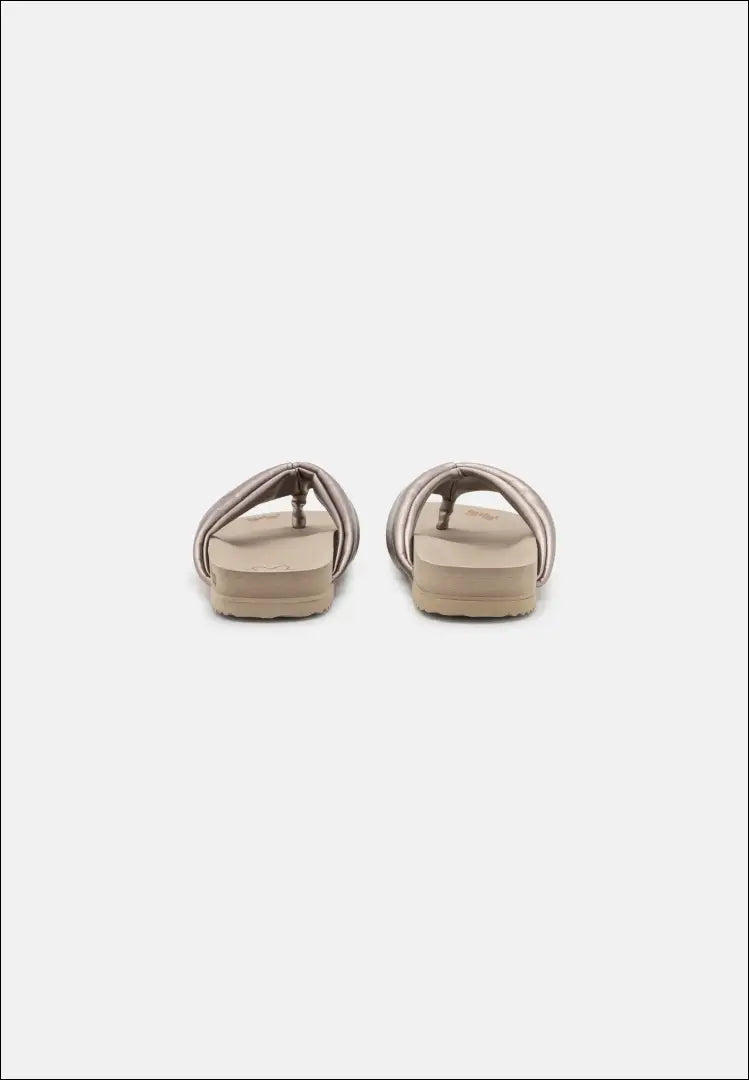 Paplūdimio šlepetės (41) DR150 - €23 Save 50% __label:Pristatymas 1-2 d.d., drabuziai, tekstile, under-25 Iki €25
