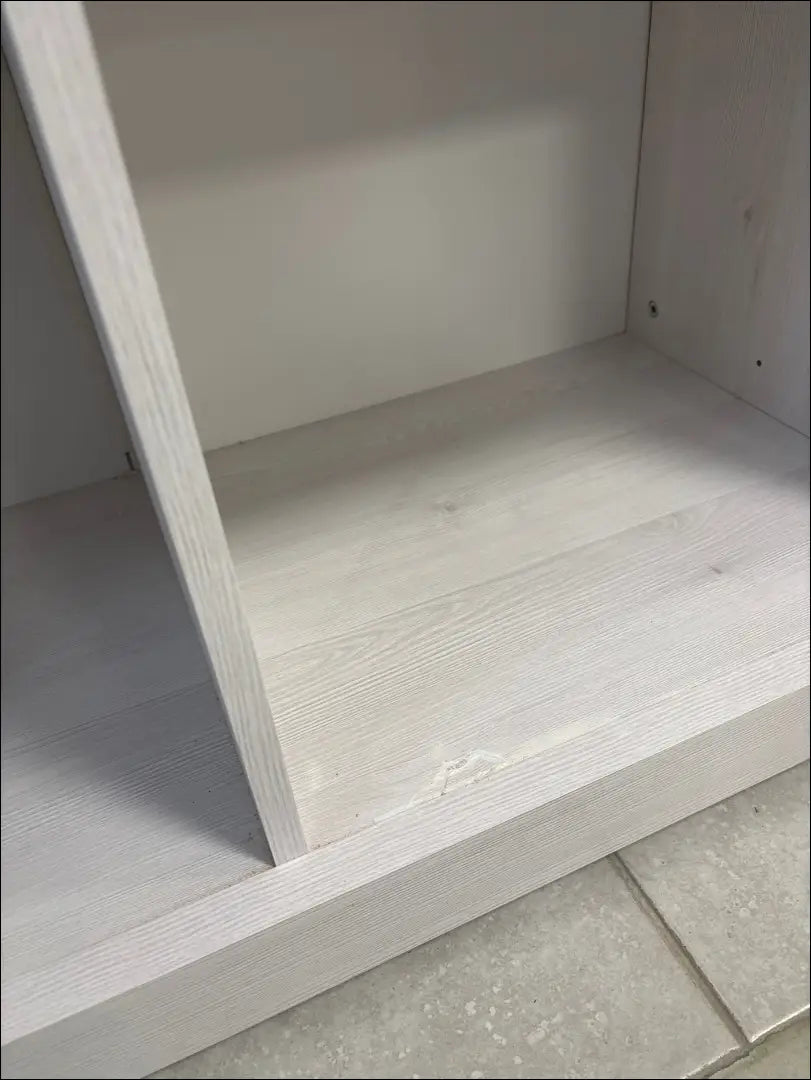 Pastatoma lentyna SI2042 - €85 50-100, __label:Pristatymas 1-2 d.d., color-balta, color-ruda, material-mediena €50