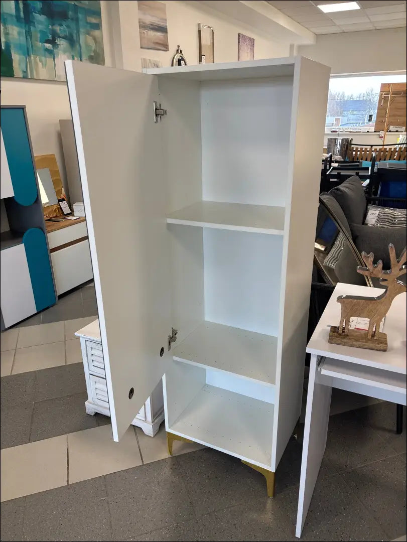 Pastatoma spintelė su veidrodžiu KI1509 - €65 Save 50% 50-100, __label:Pristatymas 1-2 d.d., batu-spintele,