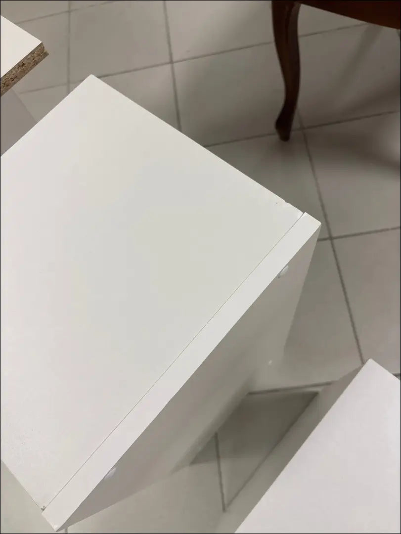 Pastatoma vonios spintelė KI1518 - €19 Save 65% __label:Pristatymas 1-2 d.d., color-balta, material-mediena, pazeistas,