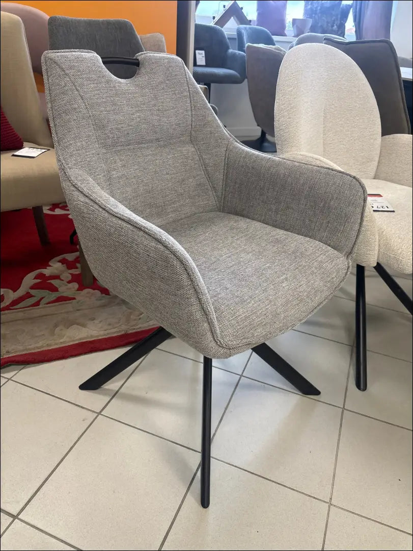 Pasukama kėdė VI1639 - €102 Save 30% 100-200, __label:Pristatymas 1-2 d.d., biuro-baldai, biuro-kedes, color-pilka