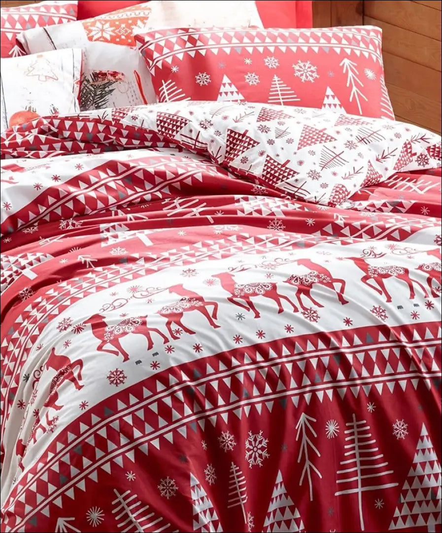 Patalynės komplektas (2 dalys) DI10995 - €19 Save 60% __label:Pristatymas 1-2 d.d., color-balta, color-raudona,
