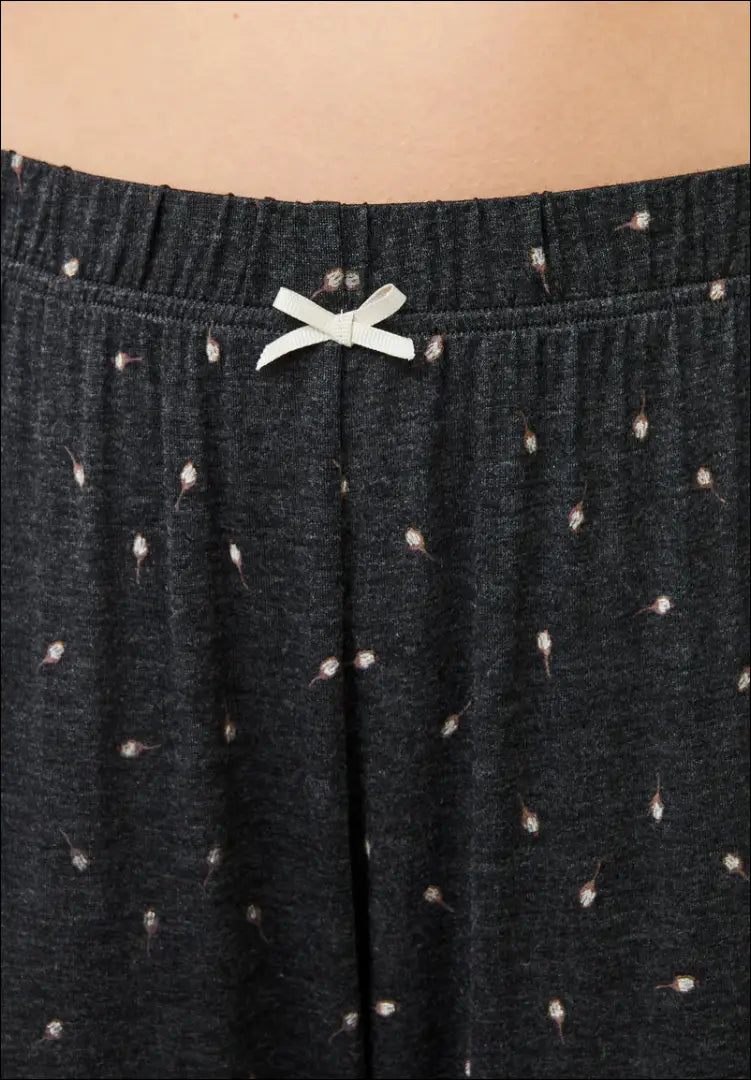 Pižamos kelnės “CCDK” DI7616 - €16 Save 65% __label:Pristatymas 1-2 d.d., color-pilka, material-elastanas,