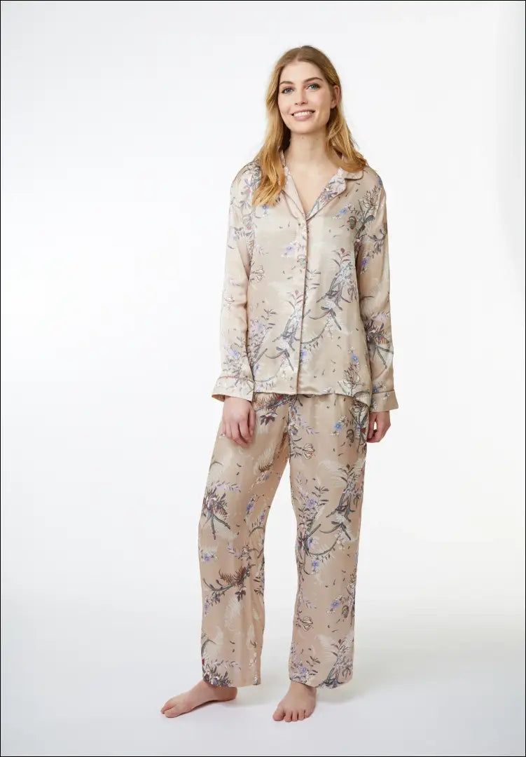 Pižamos marškiniai “CCDK’ DI7602 - €24 Save 65% __label:Pristatymas 1-2 d.d., color-marga, color-margas, color-smelio,