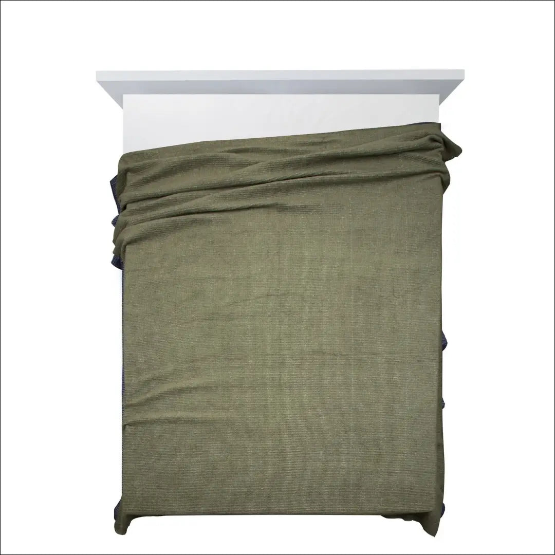 Pledas - lovatiesė (180x220cm) DI10792 - €38 Save 50% 25-50, __label:Pristatymas 1-2 d.d., color-zalia,