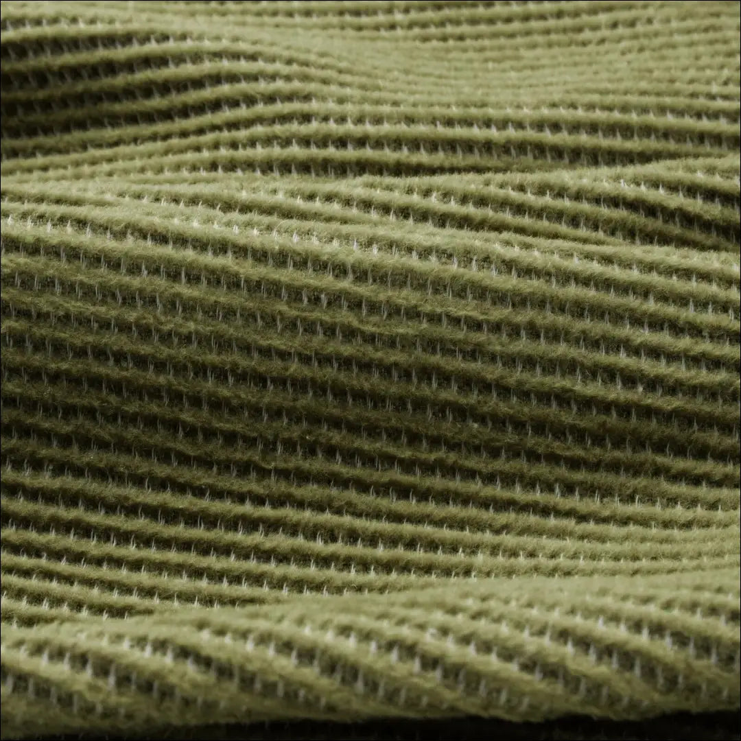 Pledas - lovatiesė (180x220cm) DI10792 - €38 Save 50% 25-50, __label:Pristatymas 1-2 d.d., color-zalia,