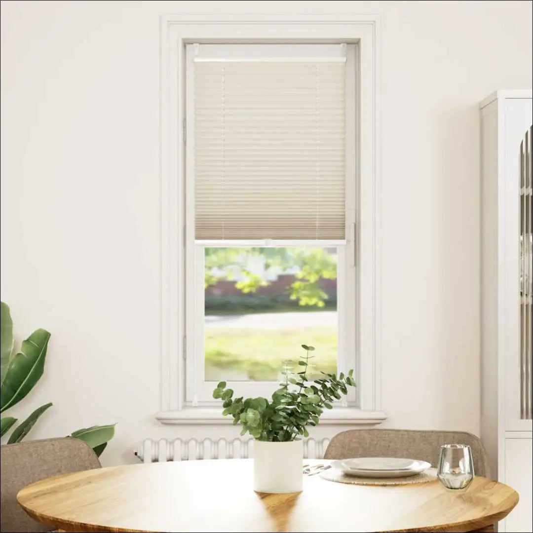 Plisuota žaliuzė DI10349 - €18 Save 50% __label:Pristatymas 1-2 d.d., color-kremas, material-poliesteris, tekstile,