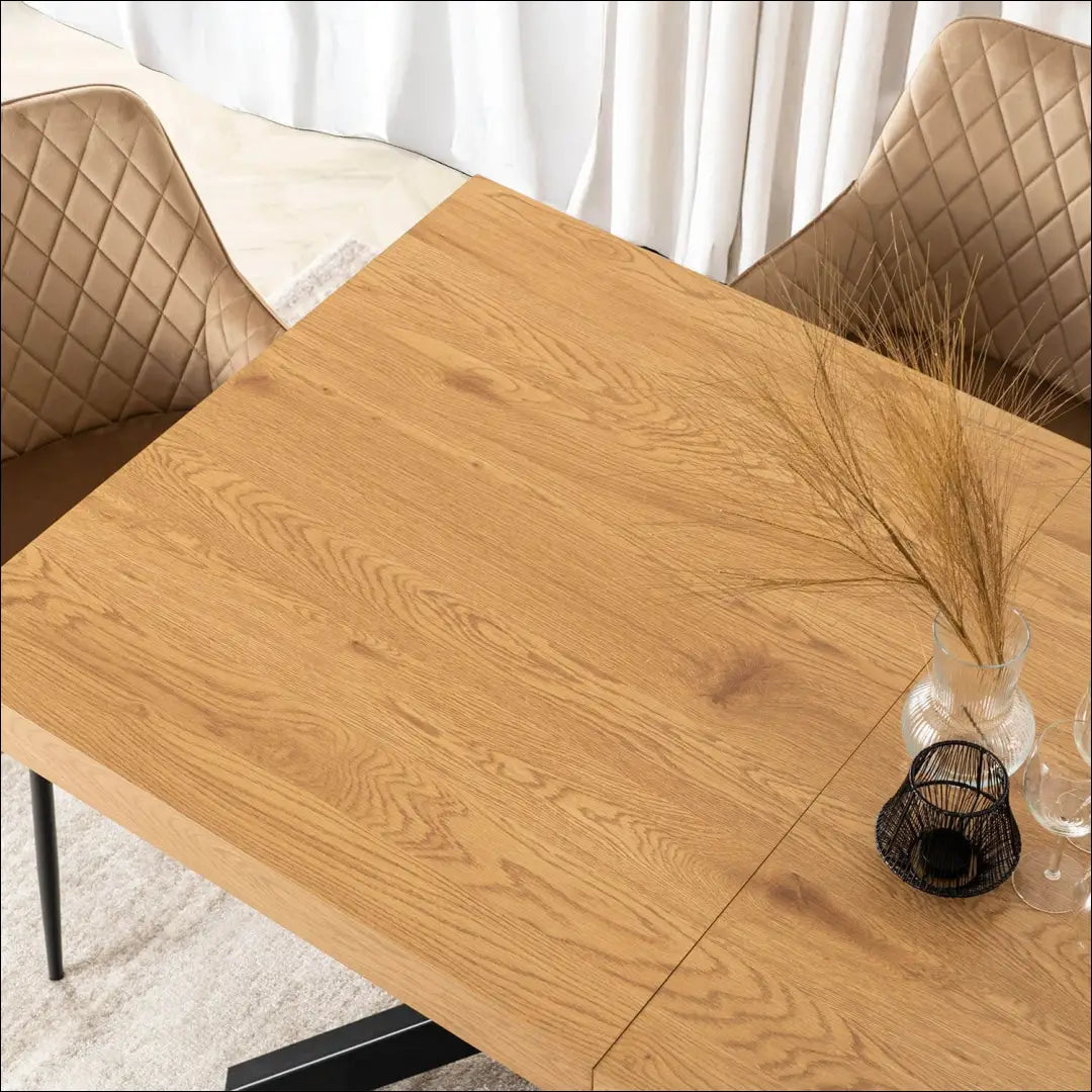 Prailginamas stalas iš MDF juodos spalvos / ąžuolo 160-240 cm TE909 - €410 Save 15% __label:Pristatymas 5-14 d.d.,
