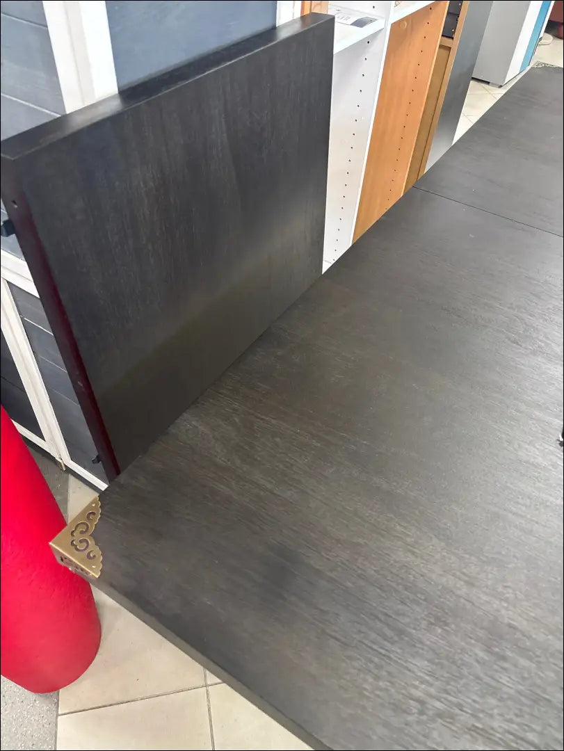 Prailginamas valgomojo stalas VI1023 - €436 Save 55% __label:Pristatymas 1-2 d.d., color-auksine, color-juoda,