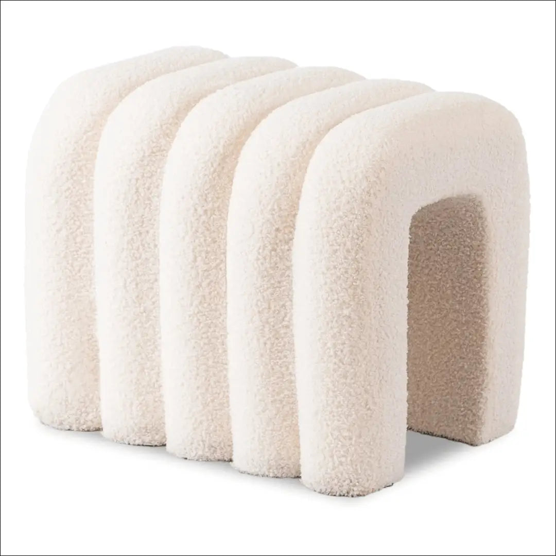 Pufas su veliūro audiniu kreminės spalvos TE710 - €55 Save 15% 50-100, __label:Pristatymas 5-14 d.d., elite,