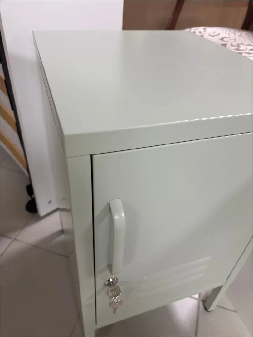 Rakinamas naktinis staliukas GI671 - €40 Save 50% 25-50, __label:Pristatymas 1-2 d.d., color-zalia, material-metalas,