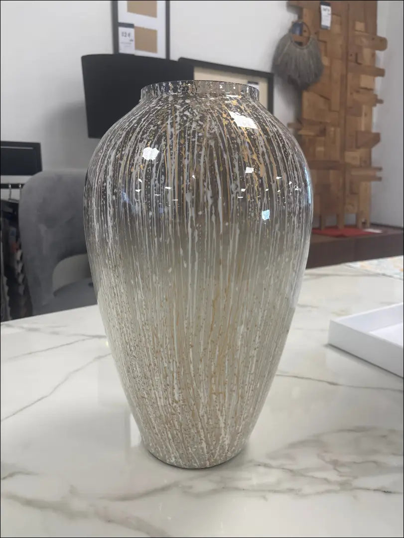 Rankų darbo vaza DI10216 - €84 Save 50% 50-100, __label:Pristatymas 1-2 d.d., color-auksine, color-balta, interjeras