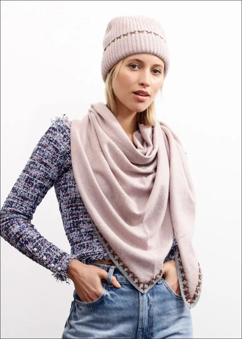 Šalikas “Codello Lifestyle Accessories” DI7676 - €63 Save 65% 50-100, __label:Pristatymas 1-2 d.d., color-pilka,