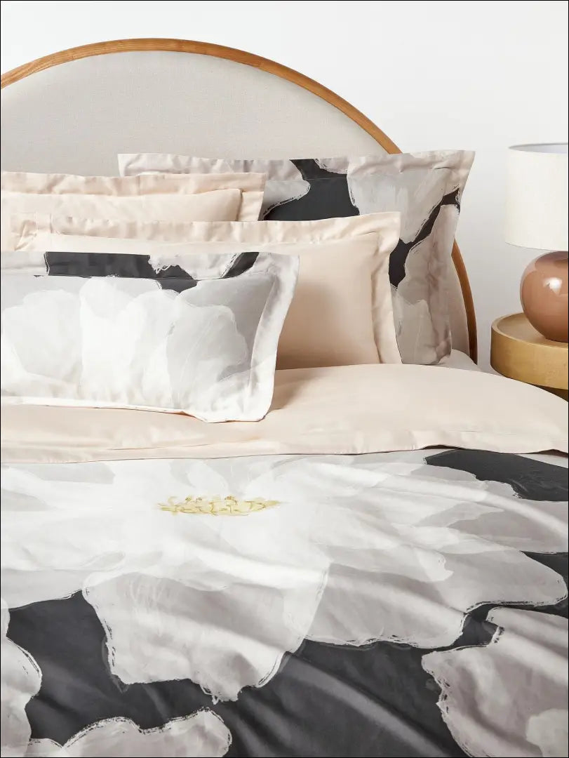 Satino antklodės užvalkalas DI6120 - €30 Save 70% 25-50, __label:Pristatymas 1-2 d.d., antklodes-uzvalkalas,