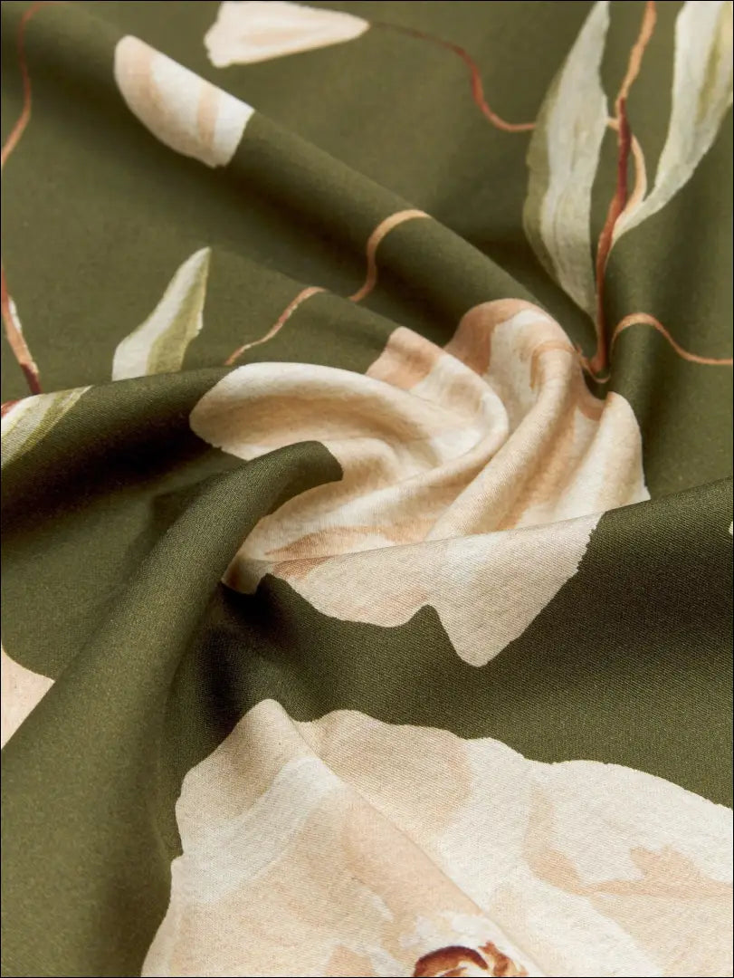 Satino pagalvės užvalkalas (45x85cm) DI4156 - €10 Save 70% __label:Pristatymas 1-2 d.d., color-smelio, color-zalia,