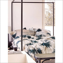 Įkelti vaizdą į galerijos rodinį, Satino pagalvės užvalkalas DI4589 - €7 Save 70% color-smelio, color-zalia, material-medvilne, material-satinas,
