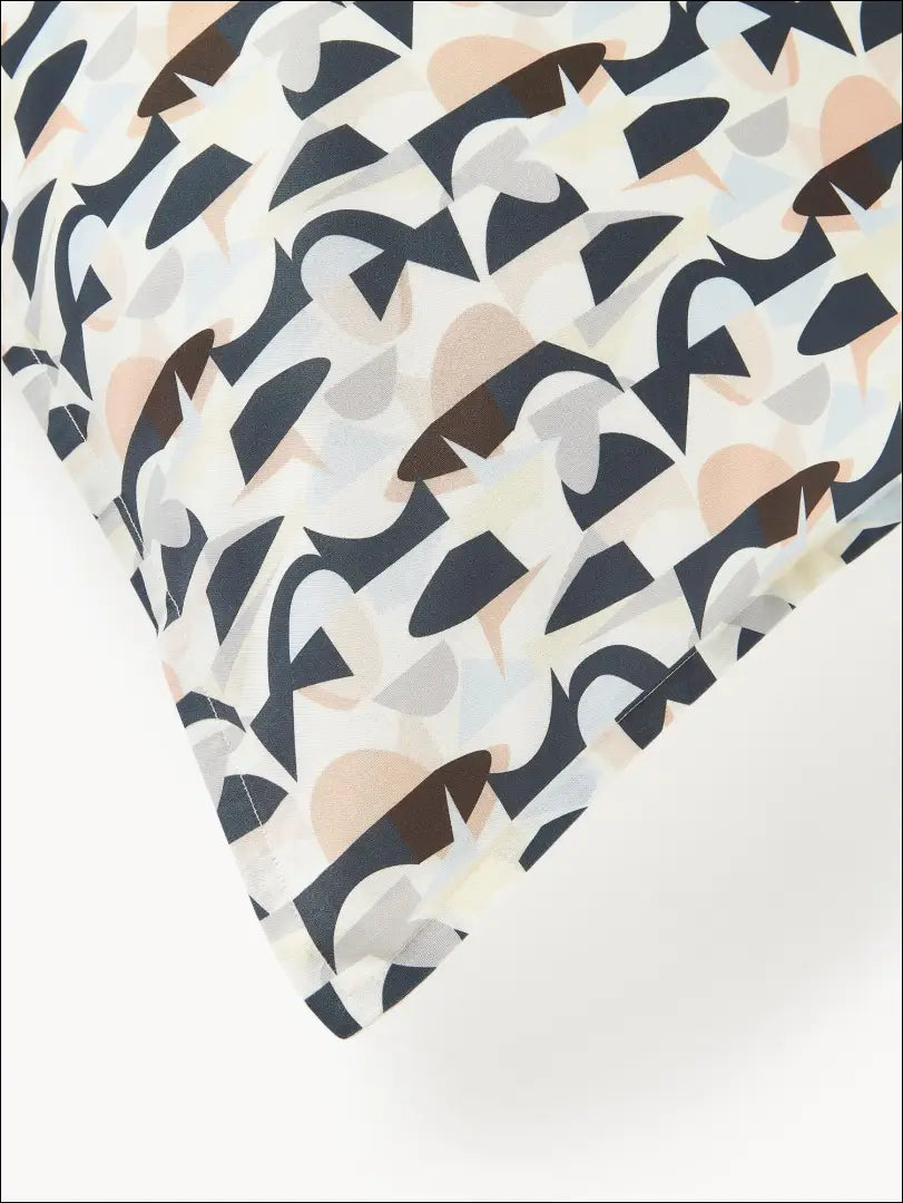 Satino pagalvės užvalkalas DI5440 - __label:Pristatymas 1-2 d.d., color-kremas, color-marga, color-margas,