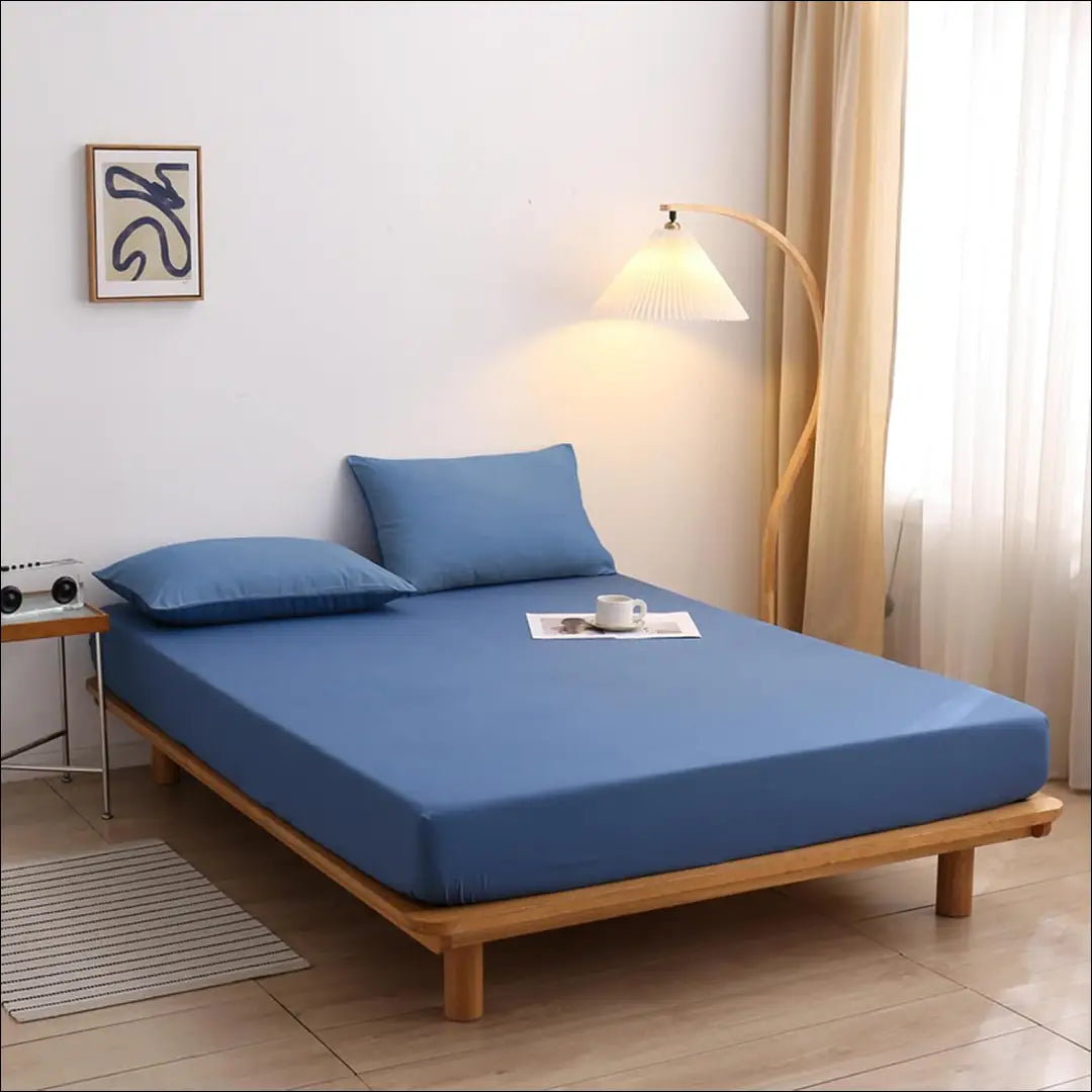 Satino paklodė DI11780 - €12 Save 60% __label:Pristatymas 1-2 d.d., color-melyna, material-medvilne, material-satinas,