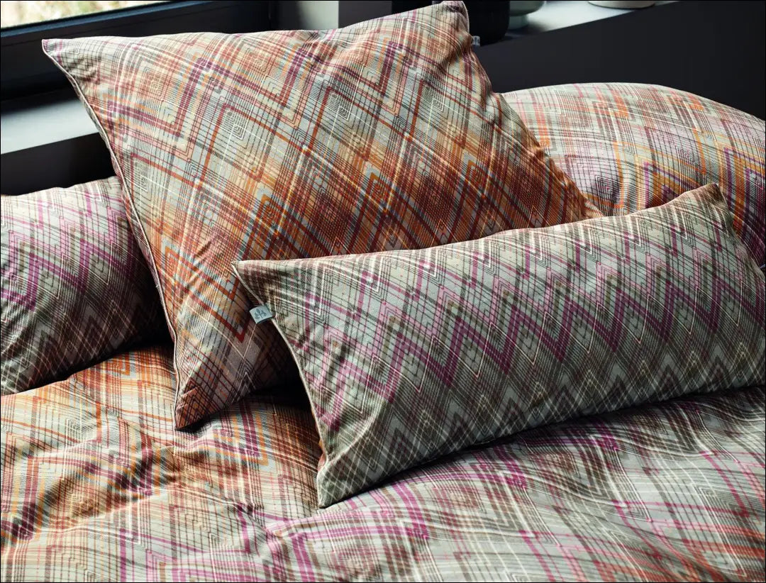 Satino patalynės komplektas (2 dalys) DI11418 - €23 Save 65% __label:Pristatymas 1-2 d.d., color-marga, color-margas,