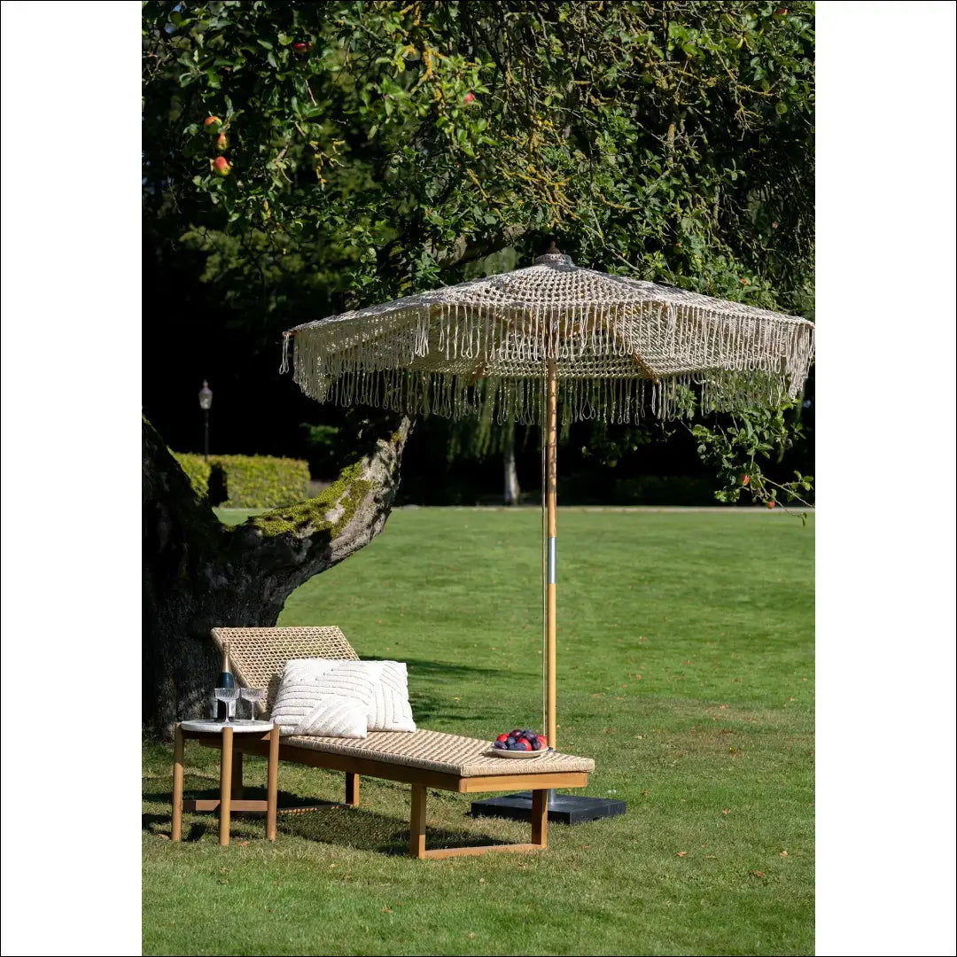 Saulės gultas tikmedžio/poliratango natūralus RD1078 - €646 Save 15% __label:Pristatymas 5-14 d.d., Deck chairs,