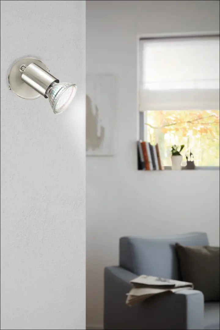 Sieninis LED šviestuvas DI11912 - €9 Save 50% __label:Pristatymas 1-2 d.d., color-sidabrine, interjeras,