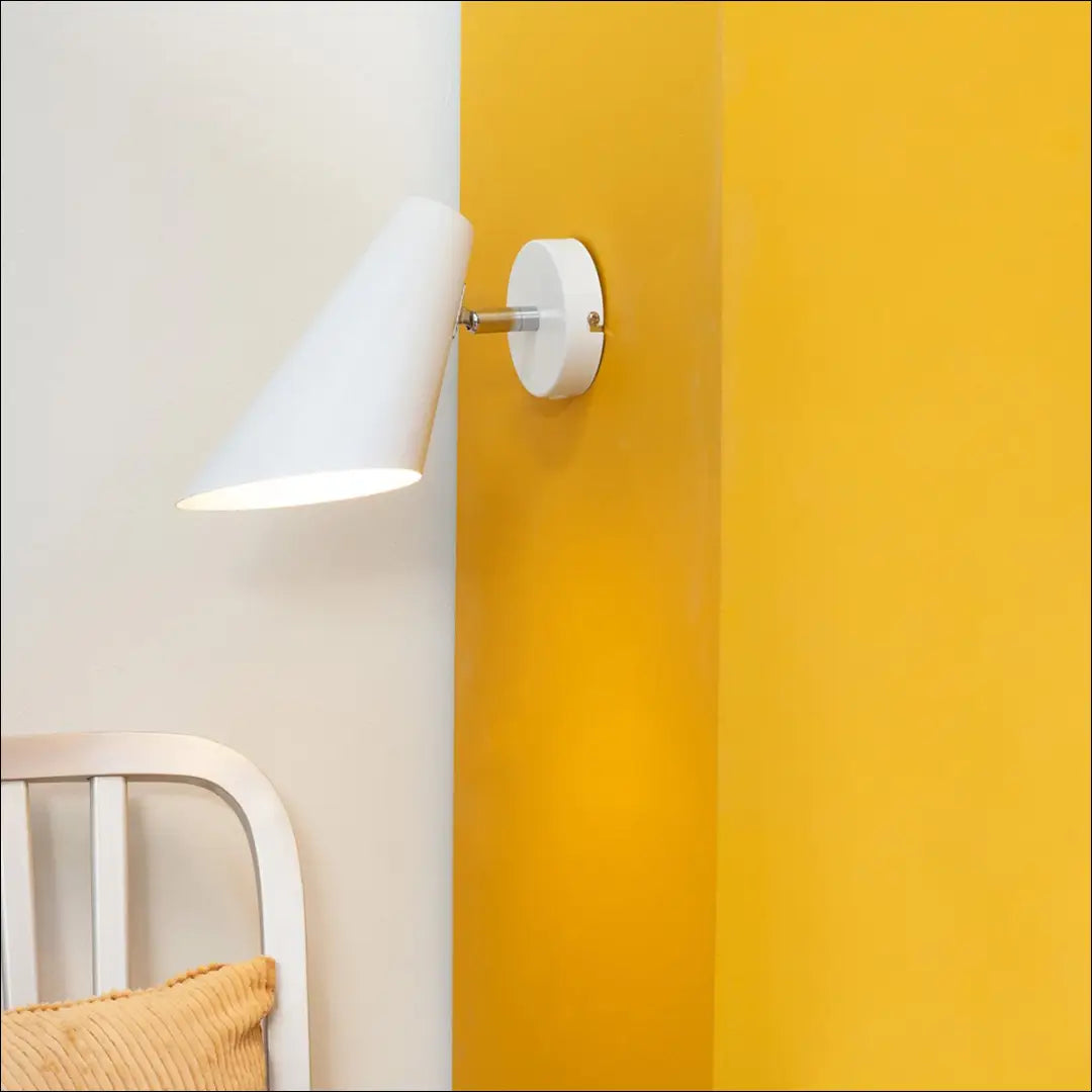 Sieninis šviestuvas Cale DA419 - €44 Save 50% 25-50, __label:Pristatymas 1-2 d.d., sieniniai-sviestuvai, sviestuvai €25