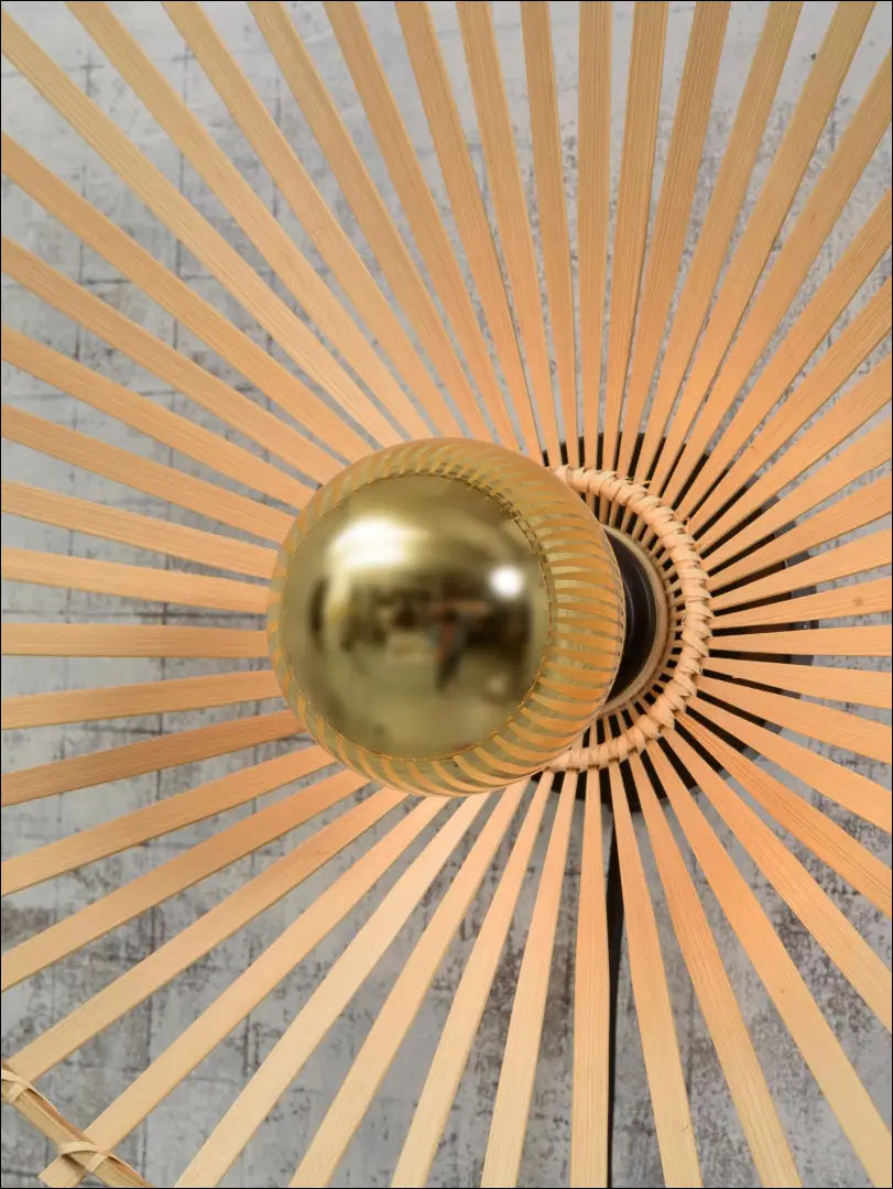 Sieninis šviestuvas DI2306 - €48 Save 60% 25-50, __label:Pristatymas 1-2 d.d., color-juoda, color-ruda, color-smelio