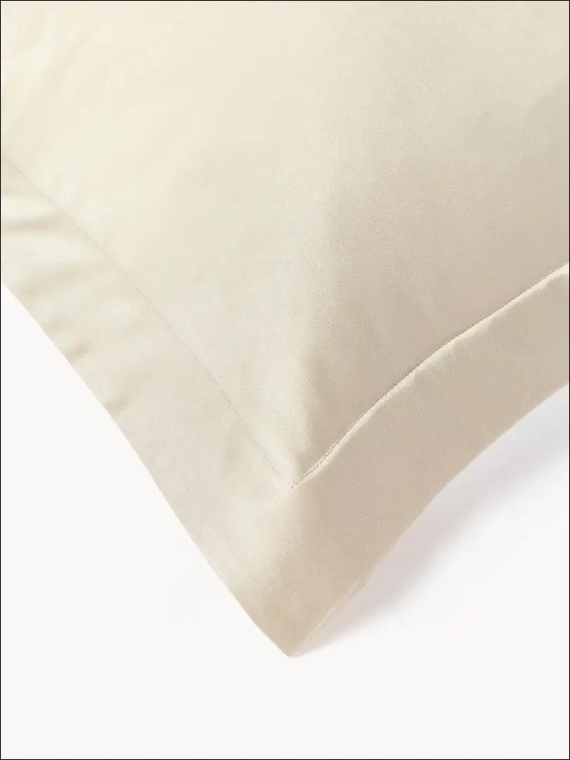 Šilkinis antklodės užvalkalas DI6411 - 100-200, __label:Pristatymas 1-2 d.d., antklodes-uzvalkalas, color-smelio,