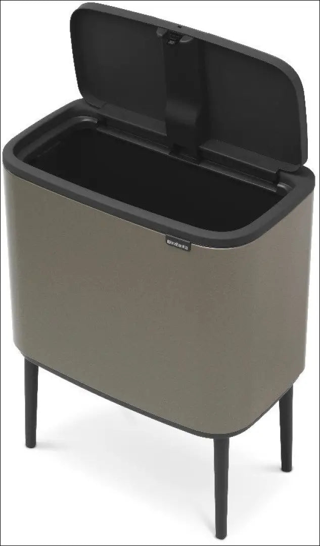 Šiukšlių dėžė (36l) “Brabantia” KI1896 - €88 Save 50% 50-100, __label:Pristatymas 1-2 d.d., color-pilka, interjeras,
