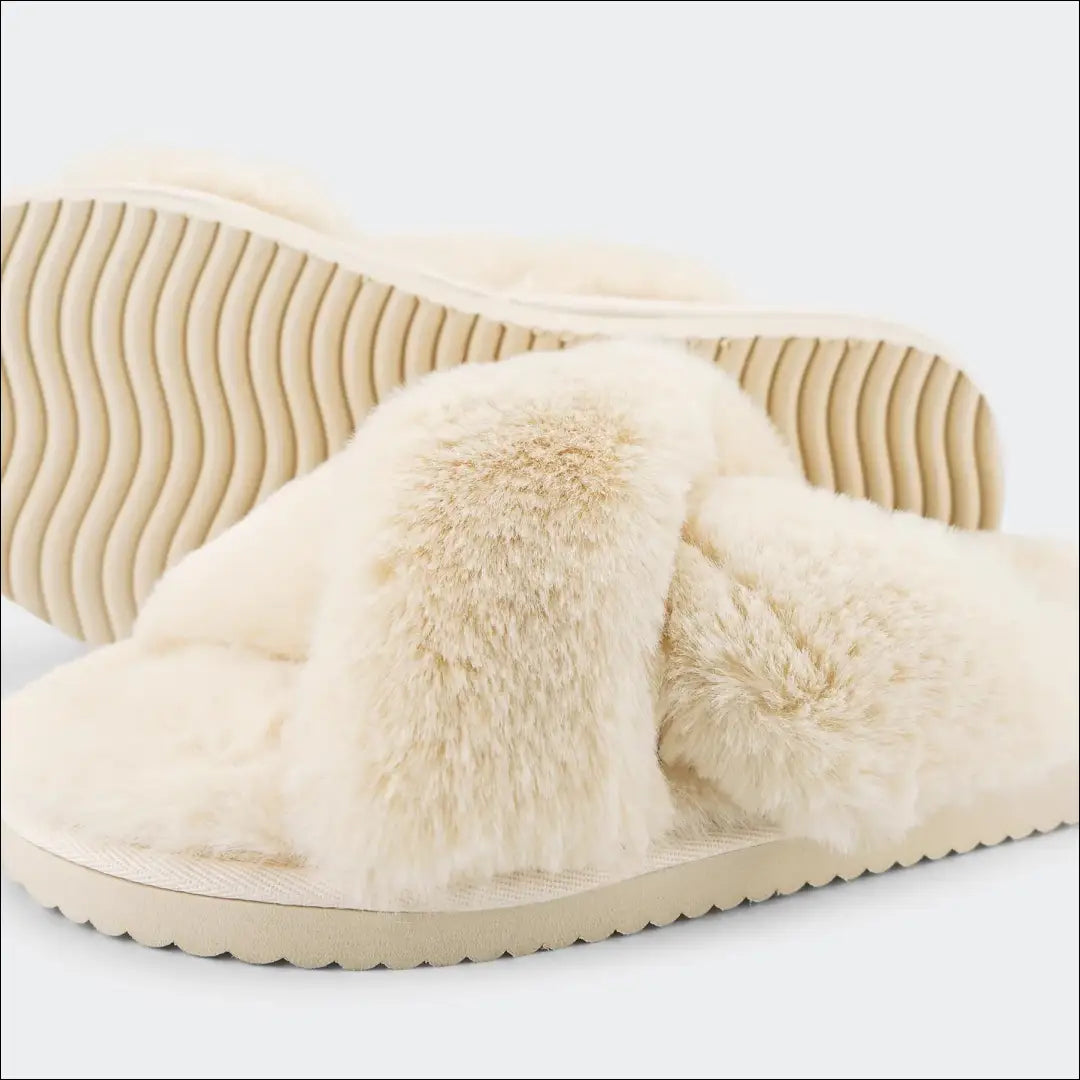 Šlepetės (42) DR126 - €25 Save 50% 25-50, __label:Pristatymas 1-2 d.d., color-kremas, drabuziai,