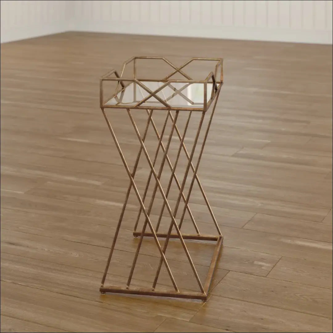 Šoninis staliukas SI1952 - €74 Save 50% 50-100, __label:Pristatymas 1-2 d.d., color-auksine, material-metalas,