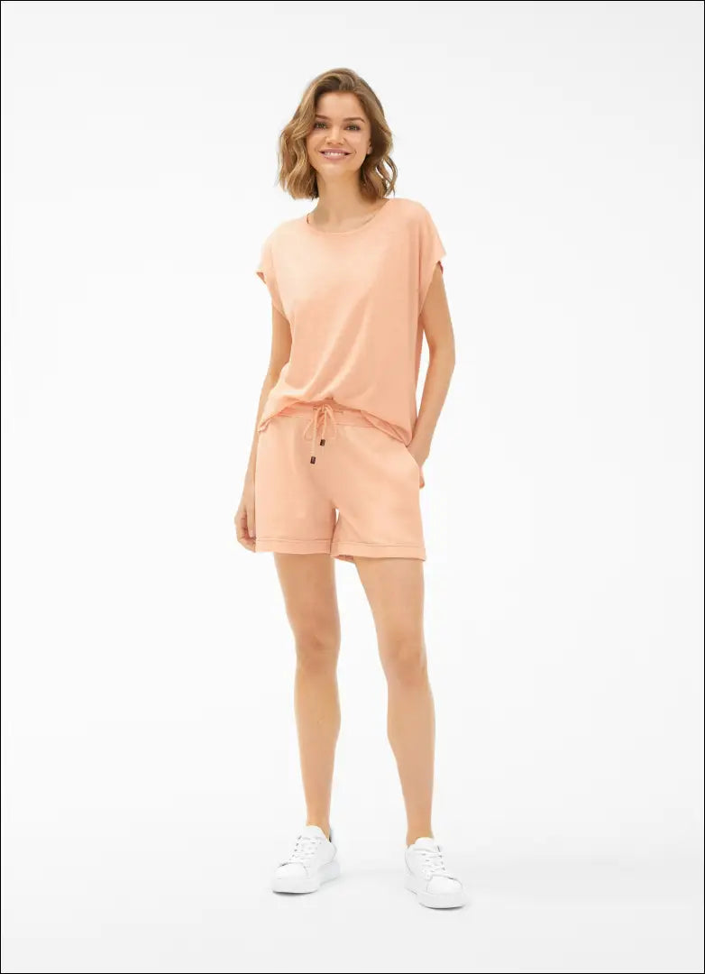 Šortai ’Juvia’ DI7764 - €35 Save 65% 25-50, __label:Pristatymas 1-2 d.d., color-oranzine, drabuziai, material-medvilne