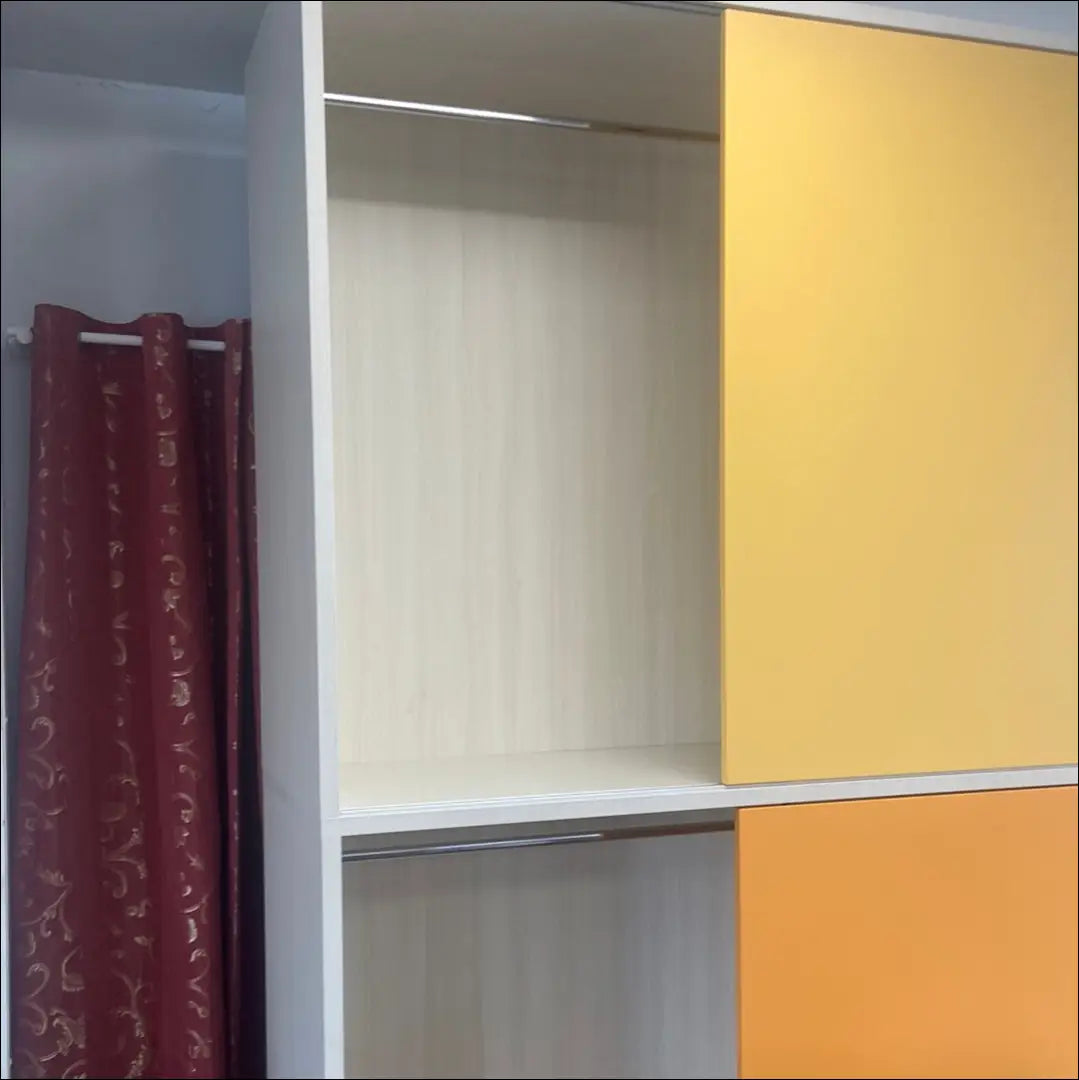 Spinta GI353 - €752 Save 60% __label:Pristatymas 1-2 d.d., biuro-baldai, color-geltona, color-oranzine, material-mdf