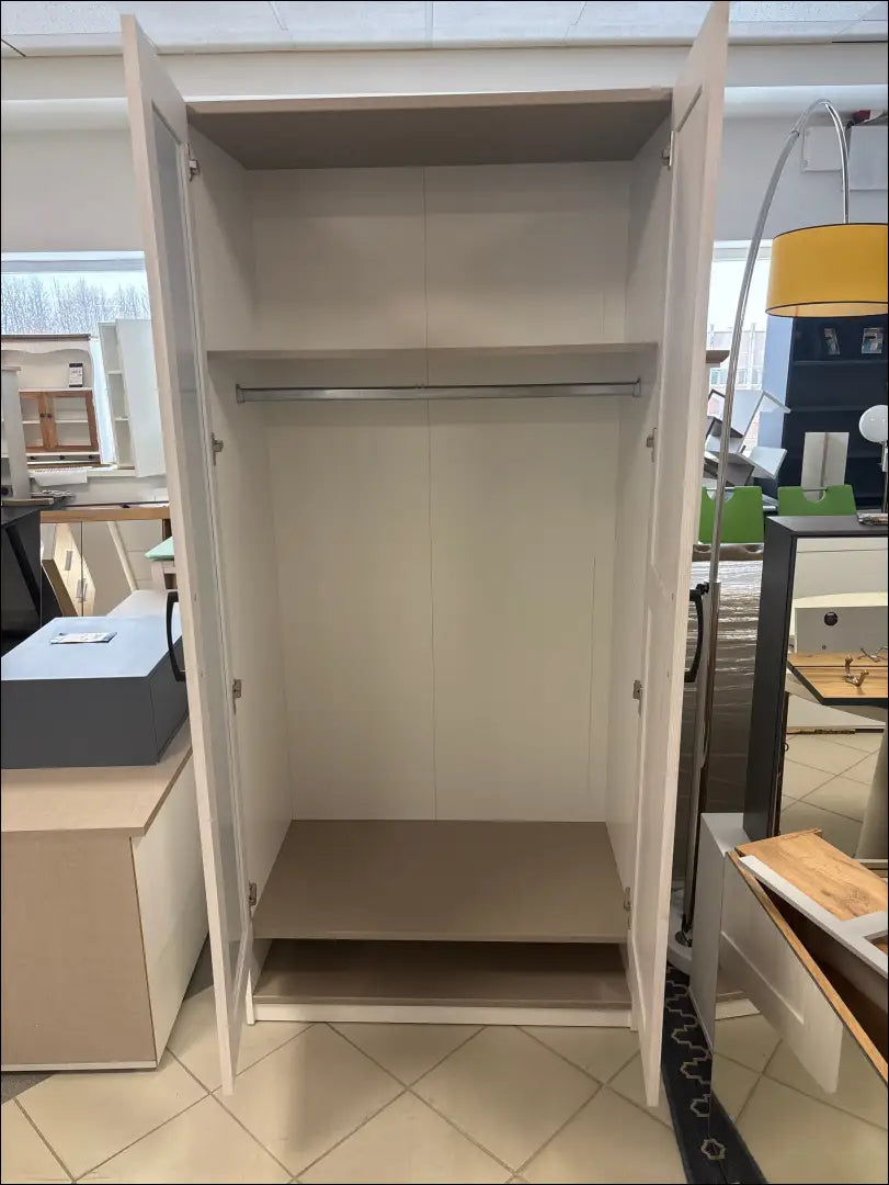 Spinta GI644 - €135 Save 50% 100-200, __label:Pristatymas 1-2 d.d., biuro-baldai, color-balta, material-mediena €100