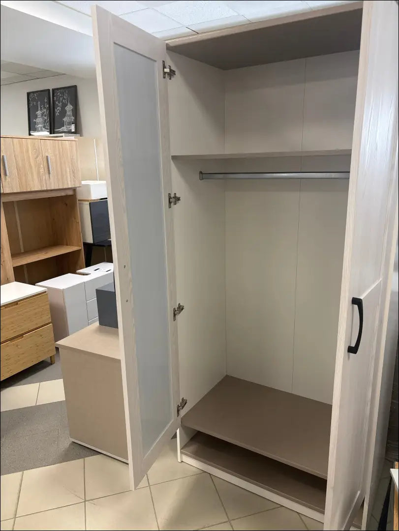 Spinta GI644 - €135 Save 50% 100-200, __label:Pristatymas 1-2 d.d., biuro-baldai, color-balta, material-mediena €100