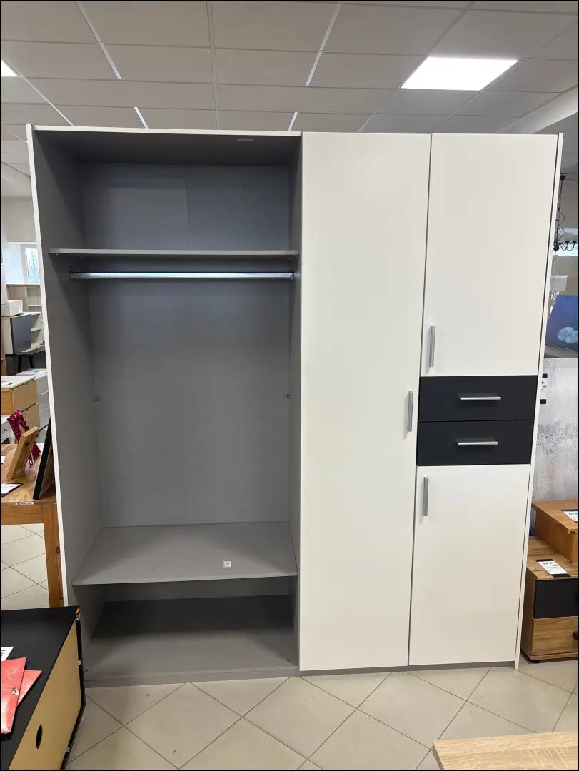 Spinta GI664 - €155 Save 60% 100-200, __label:Pristatymas 1-2 d.d., color-balta, color-pilka, material-mediena €100