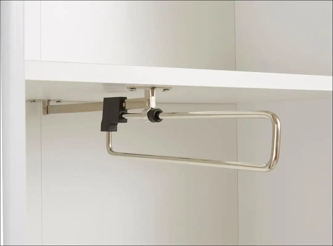 Spinta GI742 - €190 Save 50% 100-200, __label:Pristatymas 1-2 d.d., color-balta, color-ruda, material-mediena €100