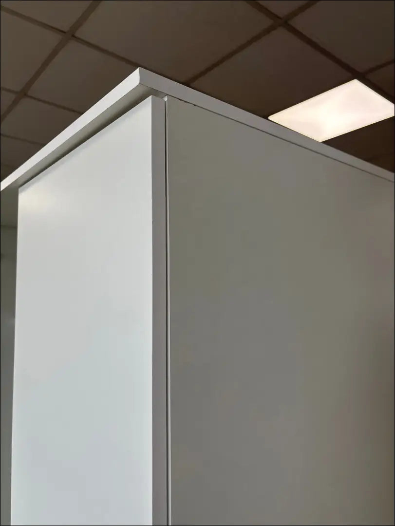 Spinta GI795 - €140 Save 55% 100-200, __label:Pristatymas 1-2 d.d., color-balta, material-mediena, material-stiklas