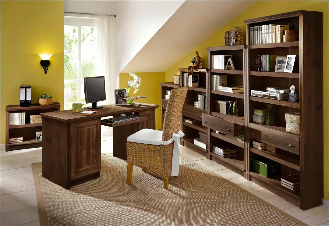 Stalčius KI1574 - €50 Save 50% 50-100, __label:Pristatymas 1-2 d.d., color-ruda, kita, material-medzio-masyvas to €100