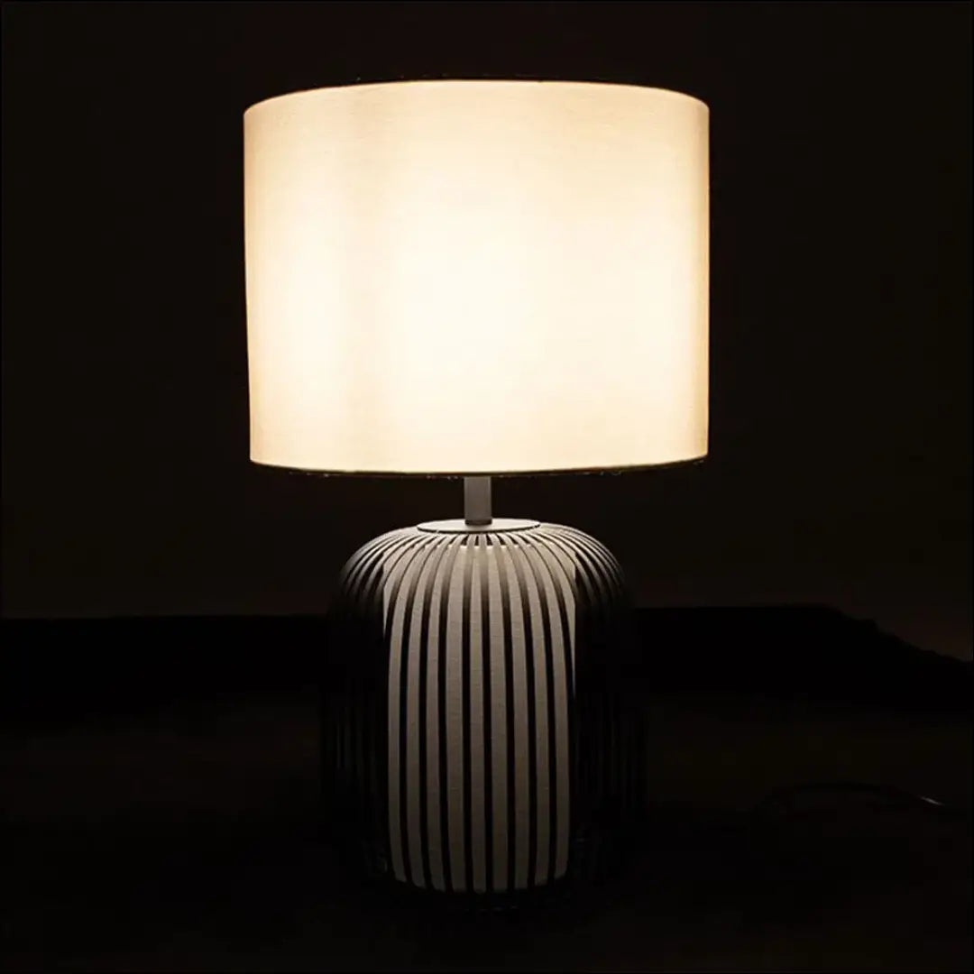 Stalinis šviestuvas DI10714 - €53 Save 50% 50-100, __label:Pristatymas 1-2 d.d., color-balta, color-juoda, interjeras