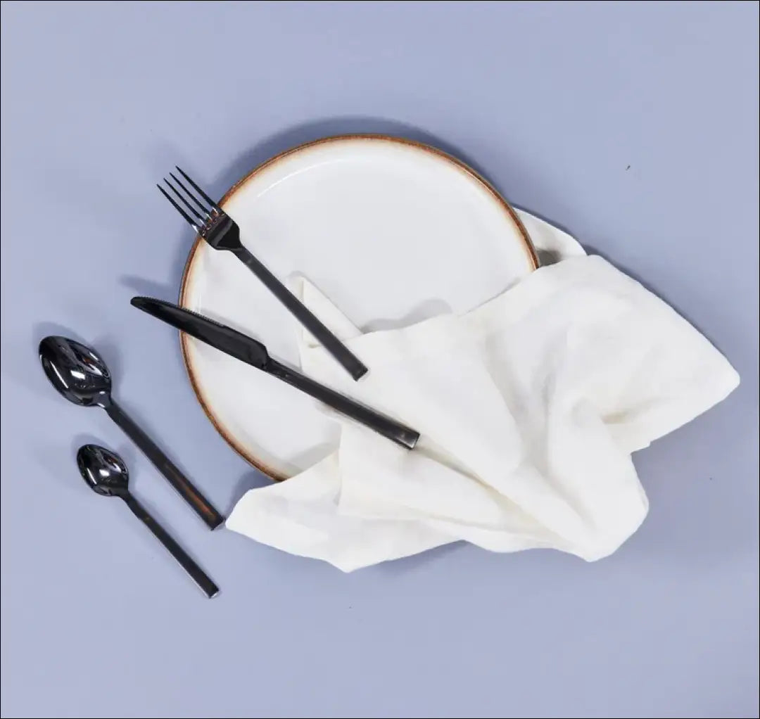 Stalo įrankių komplektas (4 asmenims) DI7109 - €35 Save 65% 25-50, __label:Pristatymas 1-2 d.d., color-juoda, indai,