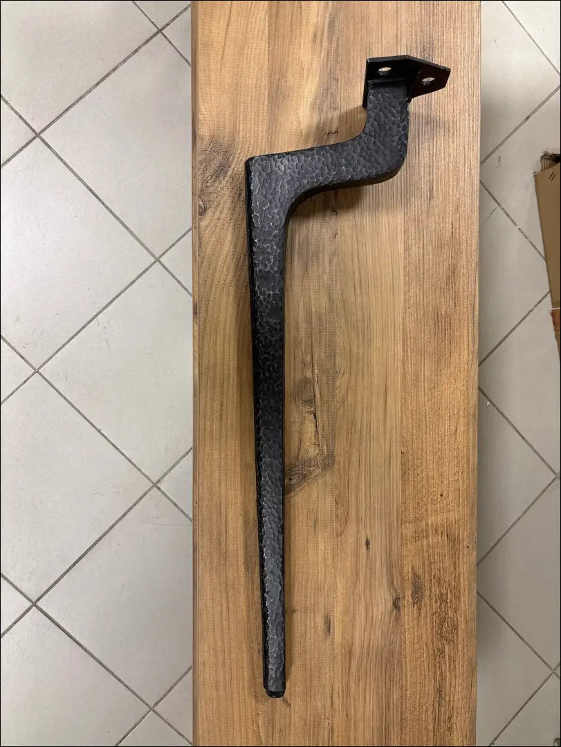 Stalo kojų komplektas (4vnt) KI1082 - €270 Save 55% __label:Pristatymas 1-2 d.d., color-juoda, kita, material-metalas,