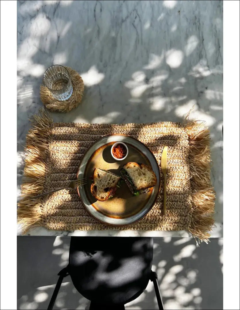 Stalo padėkliukas DI11016 - €14 Save 50% __label:Pristatymas 1-2 d.d., color-smelio, staltieses, tekstile, under-25 Iki