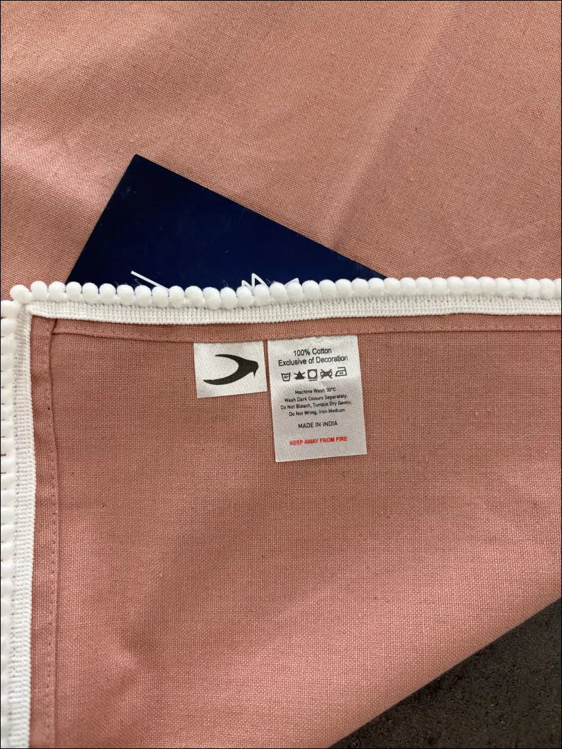 Stalo servetėlių/padėkliukų komplektas (8vnt) DI9654 - €19 Save 50% __label:Pristatymas 1-2 d.d., color-balta,